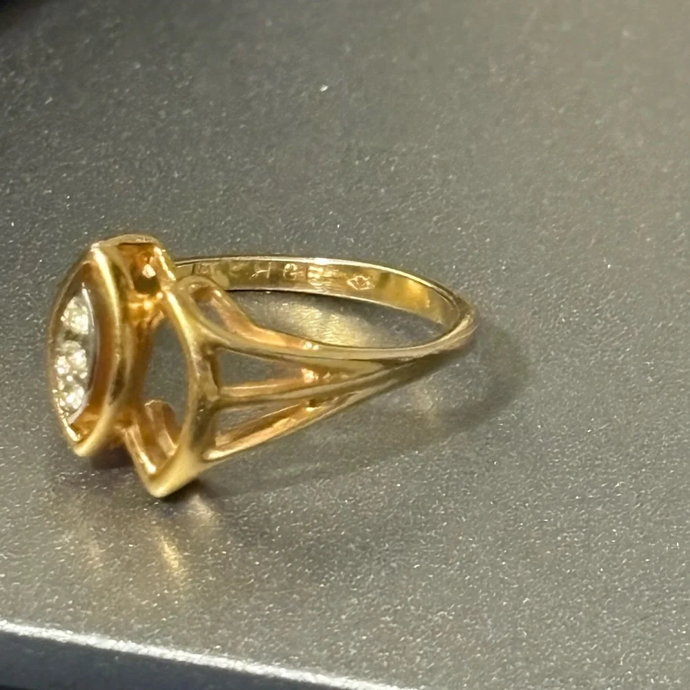 Avon this vintage